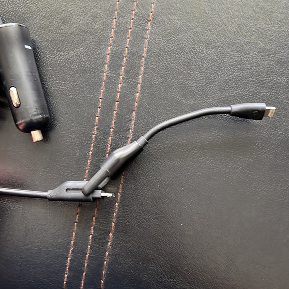 Mophie Phone Charger - Picture 3 of 5